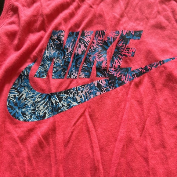 Nike Tank Top - Picture 2 of 3